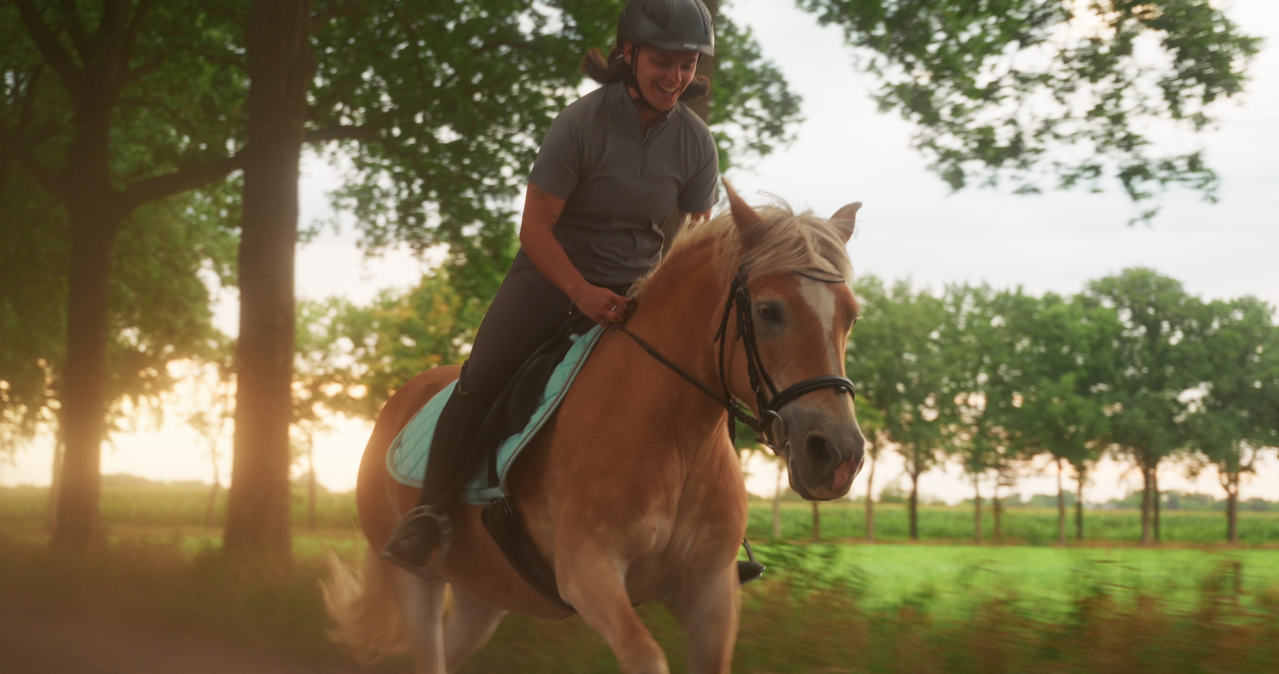 ONAFSCHEIDELIJK: Myrthe & Moortje